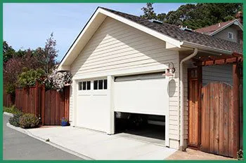 Quality Garage Door Service Chicago, IL 773-516-5205 - resi-cont-gr-22m
